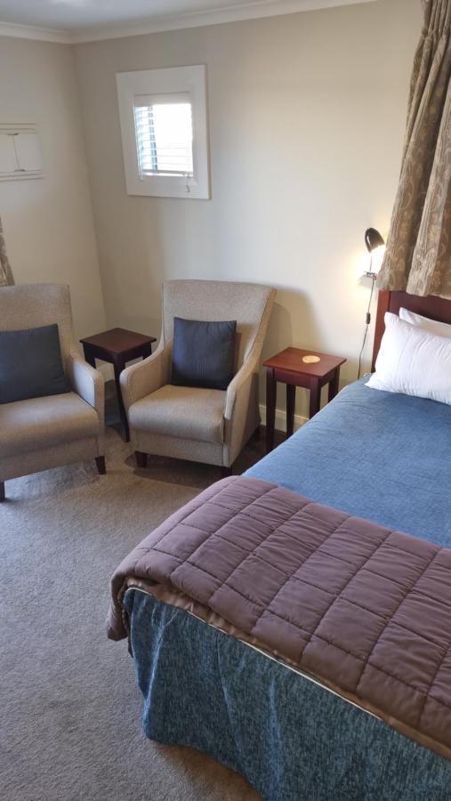 The Mews Oamaru Motel Eksteriør bilde