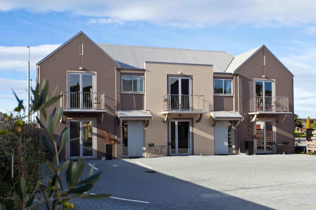The Mews Oamaru Motel Eksteriør bilde