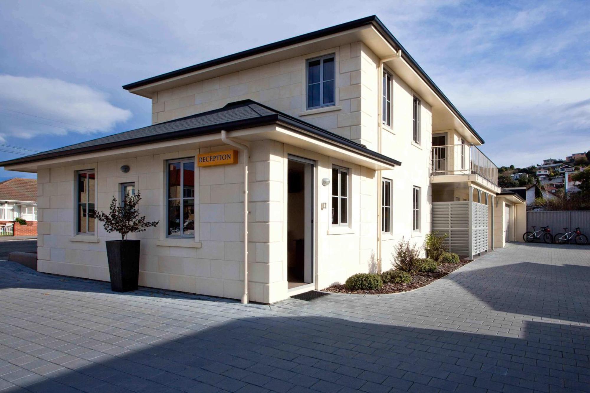 The Mews Oamaru Motel Eksteriør bilde